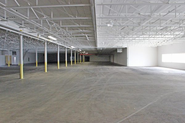 350-390 N. Pennsylvania Avenue_Interior_Warehouse (10)